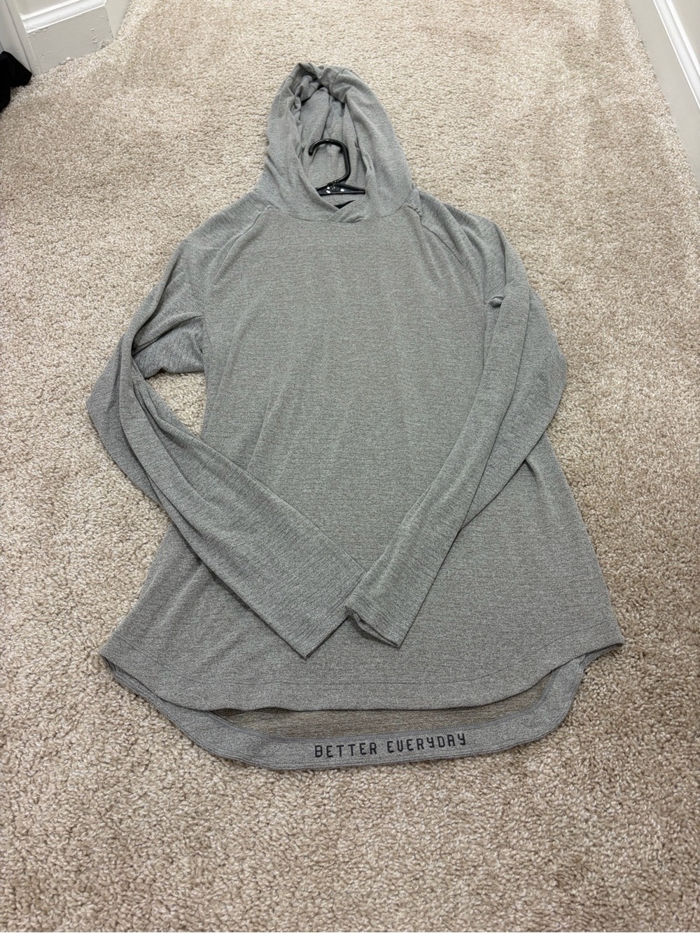 Lululemon men’s pull over